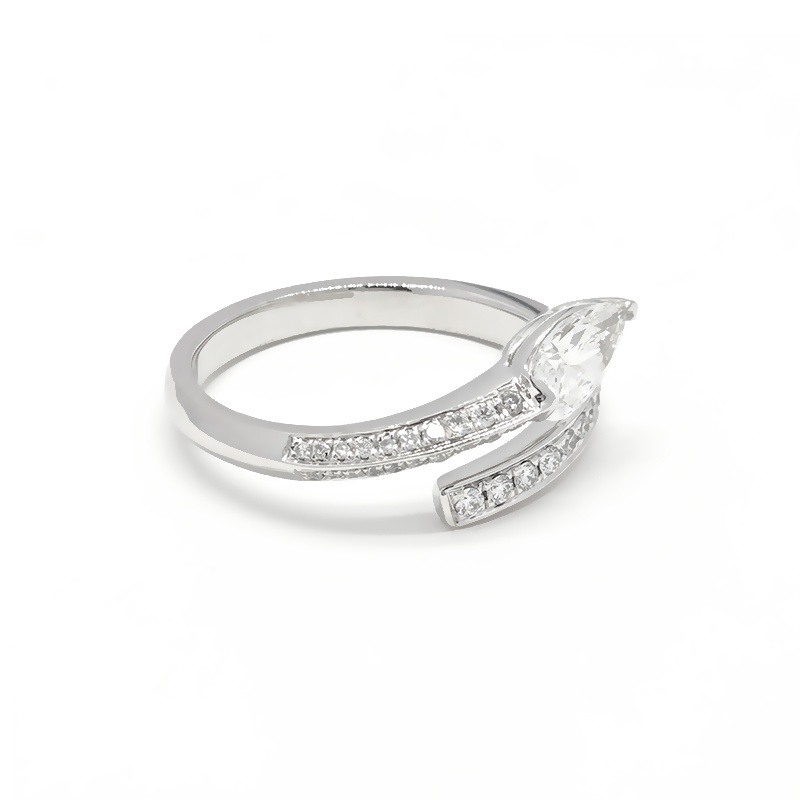 Pear-Shaped Open Diamond Ring in PT950 Platinum