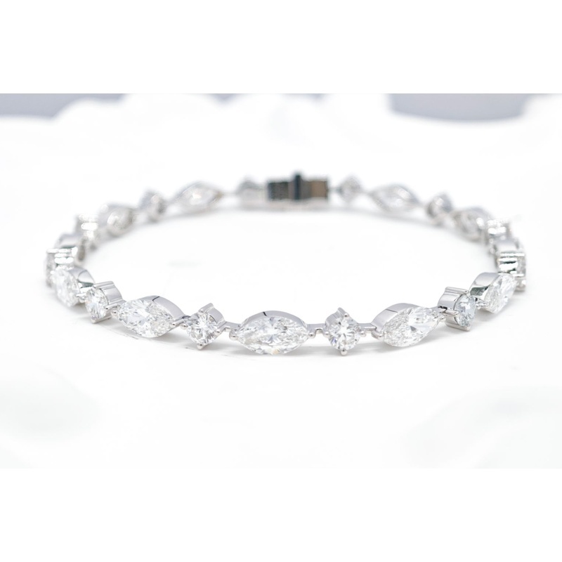 Marquise Starburst Diamond Bracelet in 18K White Gold