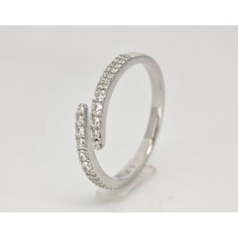 Crossed Diamond Band in 14K White Gold